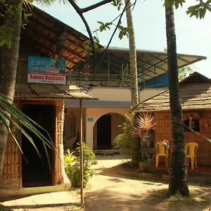 Homestay Elara Beach View Homestay